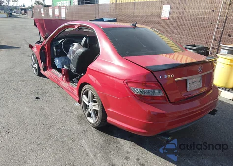 2011 Mercedes-Benz C 300 Sport from USA, damaged, VIN WDDGF5EB8BR164458